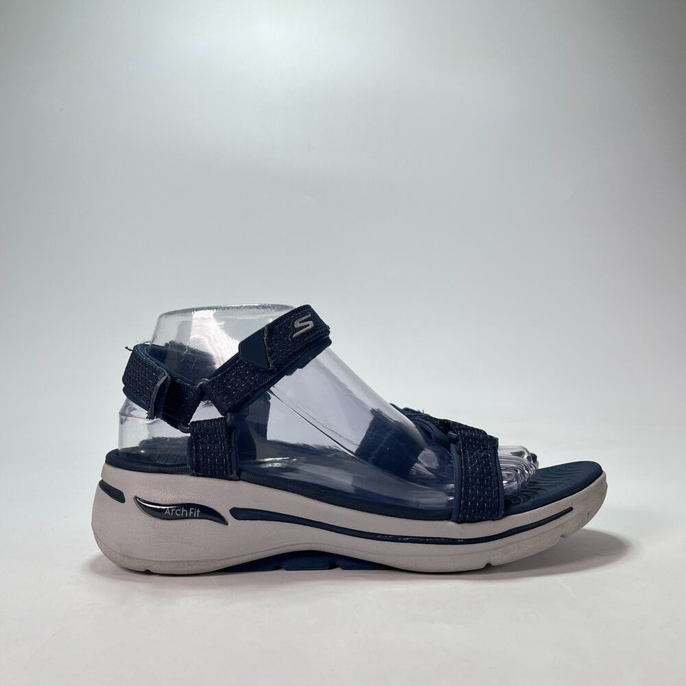 Skechers GO WALK Arch Fit Cruise Around Navy Strappy Sandals 140251 Womens Sz 8